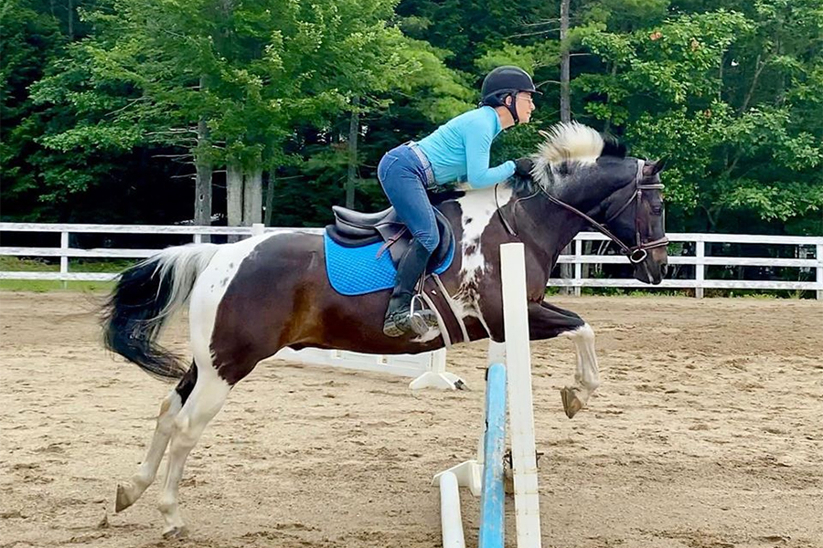 Terry Golson jumping Tonka